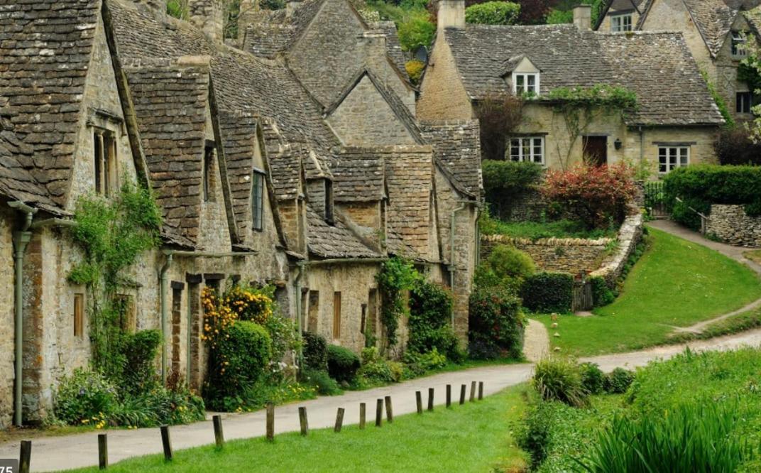 Market Place Cottage, Tetbury, Cotswolds Grade II Central Location Exterior photo